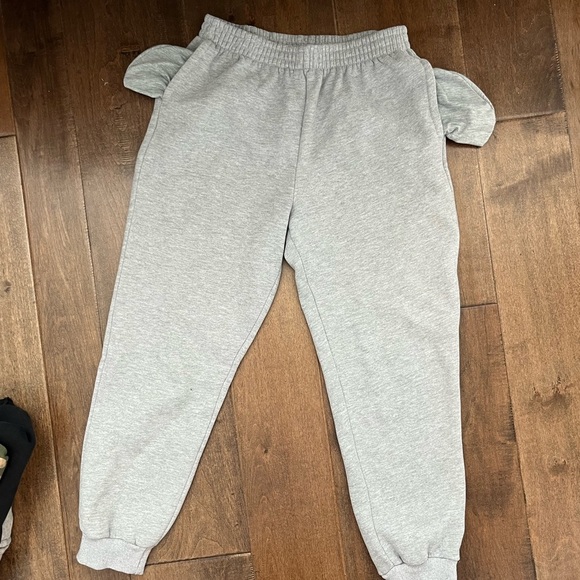Adika grey sweatpants - Picture 2 of 4